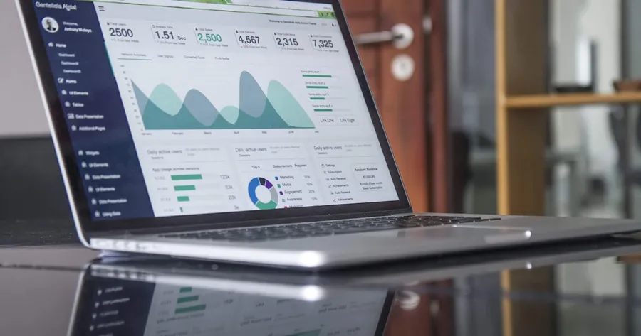 Web Sitesi Neden Önemlidir? Domain, SEO ve Google Ads Rehberi